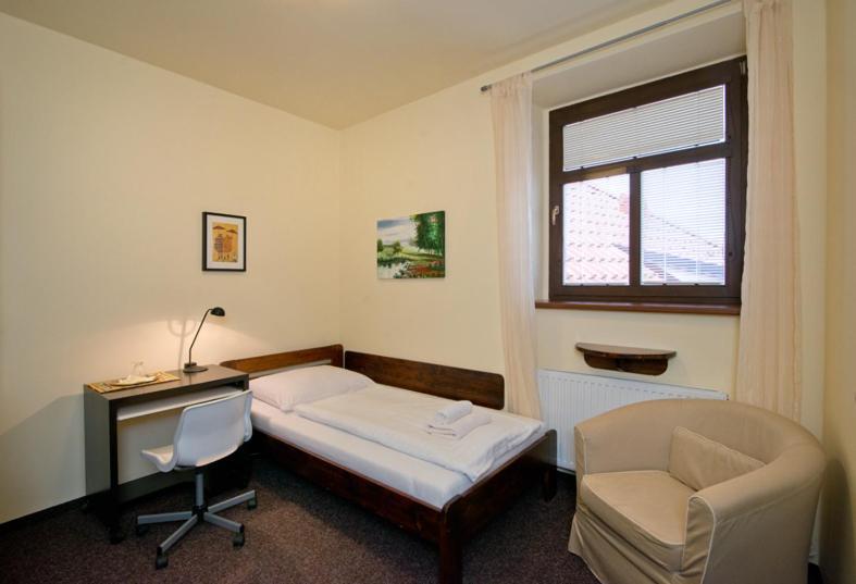 Hotel U Zlateho Byka Písek Kamer foto