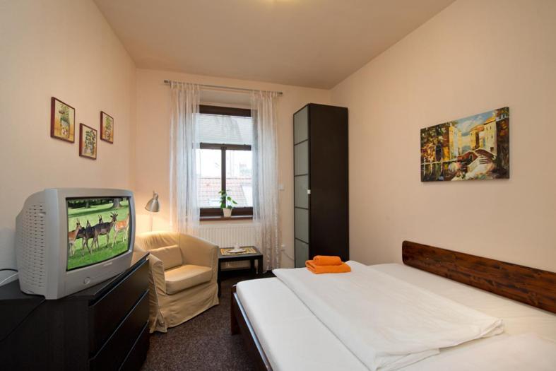 Hotel U Zlateho Byka Písek Kamer foto